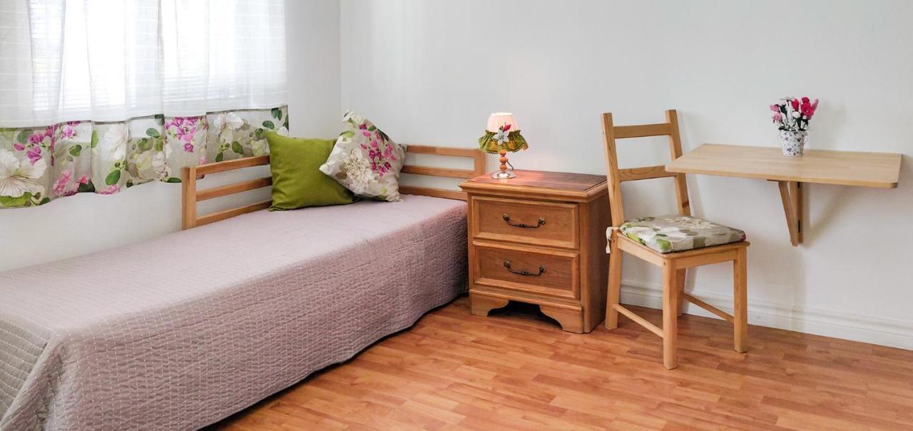 Rainbow Guest House مادالينا المظهر الخارجي الصورة